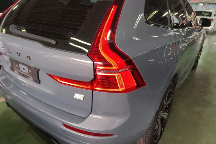 Used Volvo XC60 New Energy 2023 T8 Plug-in Hybrid Long-Range All-Wheel Drive Smart & Sporty Version Exterior 6