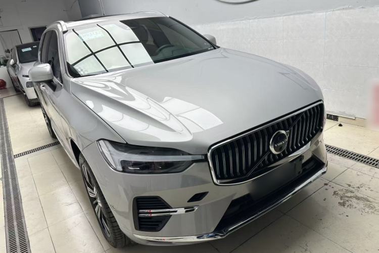Used Volvo XC60 New Energy 2023 T8 Plug-in Hybrid Long-Range All-Wheel Drive Smart Luxury Edition Exterior 2