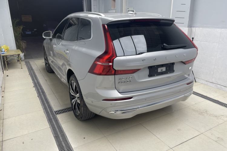 Used Volvo XC60 New Energy 2023 T8 Plug-in Hybrid Long-Range All-Wheel Drive Smart Luxury Edition Exterior 4