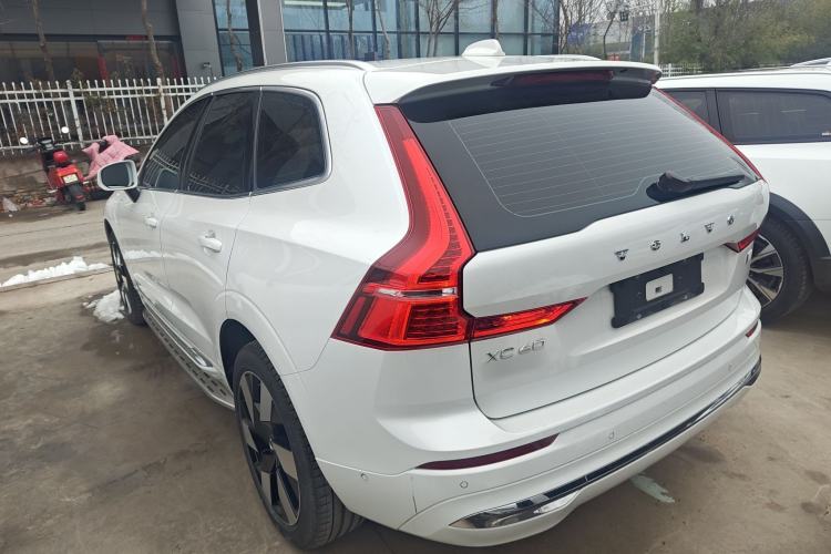 Used Volvo XC60 New Energy 2023 T8 Plug-in Hybrid Long-Range All-Wheel Drive Smart Luxury Edition Exterior 2