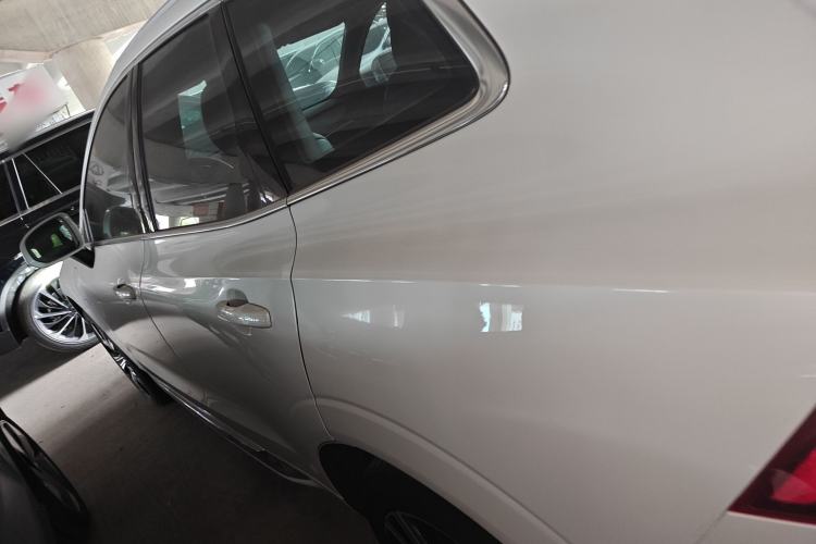 Used Volvo XC60 New Energy 2023 T8 Plug-in Hybrid Long-Range All-Wheel Drive Smart Luxury Edition Exterior 3