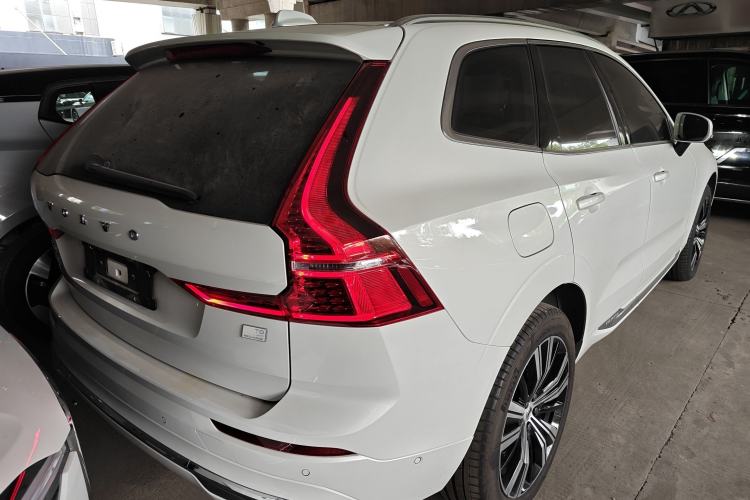 Used Volvo XC60 New Energy 2023 T8 Plug-in Hybrid Long-Range All-Wheel Drive Smart Luxury Edition Exterior 5