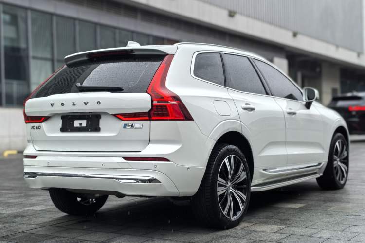 Used Volvo XC60 New Energy 2023 T8 Plug-in Hybrid Long-Range All-Wheel Drive Smart Luxury Edition Exterior 7