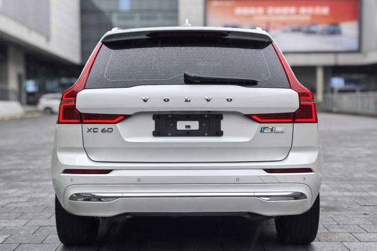 Used Volvo XC60 New Energy 2023 T8 Plug-in Hybrid Long-Range All-Wheel Drive Smart Luxury Edition Exterior 8