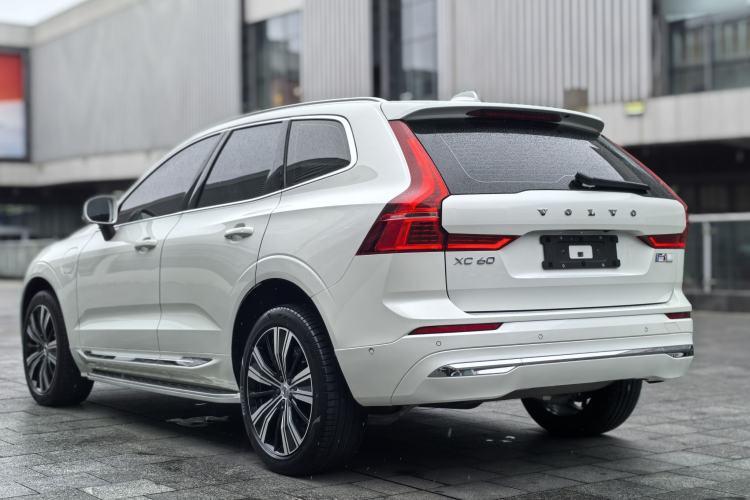 Used Volvo XC60 New Energy 2023 T8 Plug-in Hybrid Long-Range All-Wheel Drive Smart Luxury Edition Exterior 9