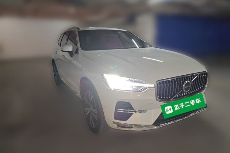 Used Volvo XC60 New Energy 2023 T8 Plug-in Hybrid Long-Range All-Wheel Drive Smart & Dynamic Enjoyment Edition Front Right 45 Deg