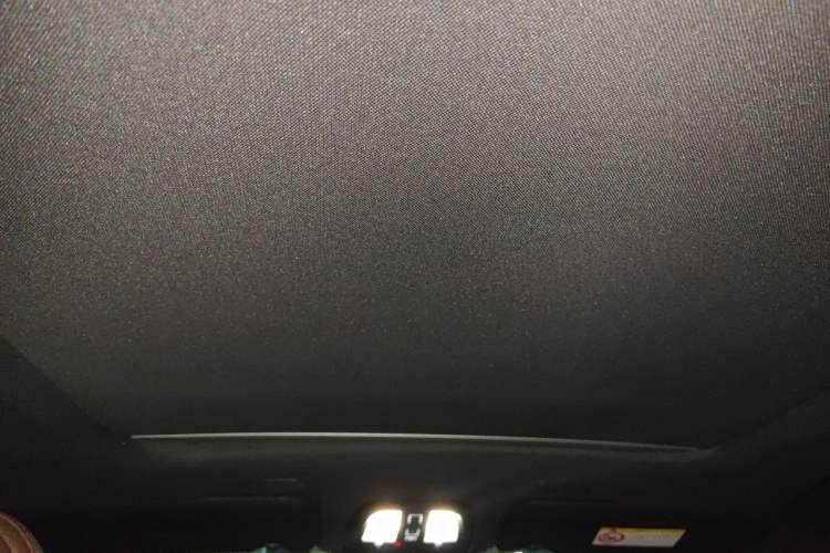 Used Volvo XC60 New Energy 2023 T8 Plug-in Hybrid Long-Range All-Wheel Drive Smart & Dynamic Enjoyment Edition Headliner