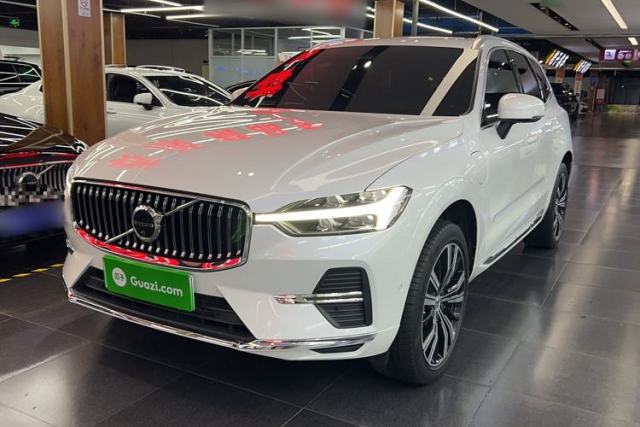 Ojetý Volvo XC60 New Energy 2023 T8 Plug-in Hybrid Long-Range All-Wheel Drive Smart Luxury Edition