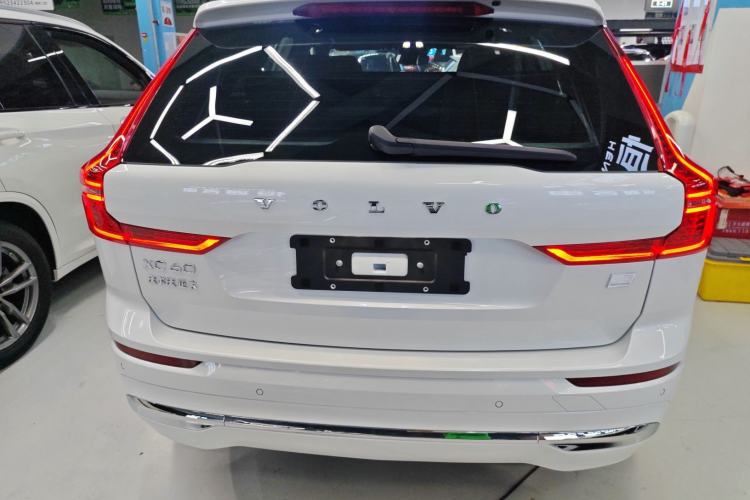 Used Volvo XC60 New Energy 2023 T8 Plug-in Hybrid Long-Range All-Wheel Drive Intelligent Luxury and Enjoyment Edition Rear