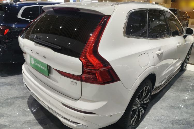 Used Volvo XC60 New Energy 2023 T8 Plug-in Hybrid Long-Range All-Wheel Drive Smart Luxury Edition Rear Right 45 Deg