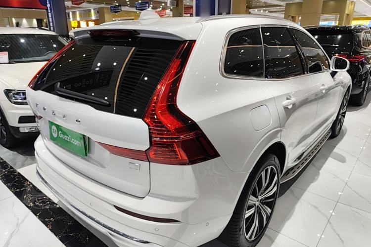 Used Volvo XC60 New Energy 2023 T8 Plug-in Hybrid Long-Range All-Wheel Drive Smart Luxury Edition Rear Right 45 Deg