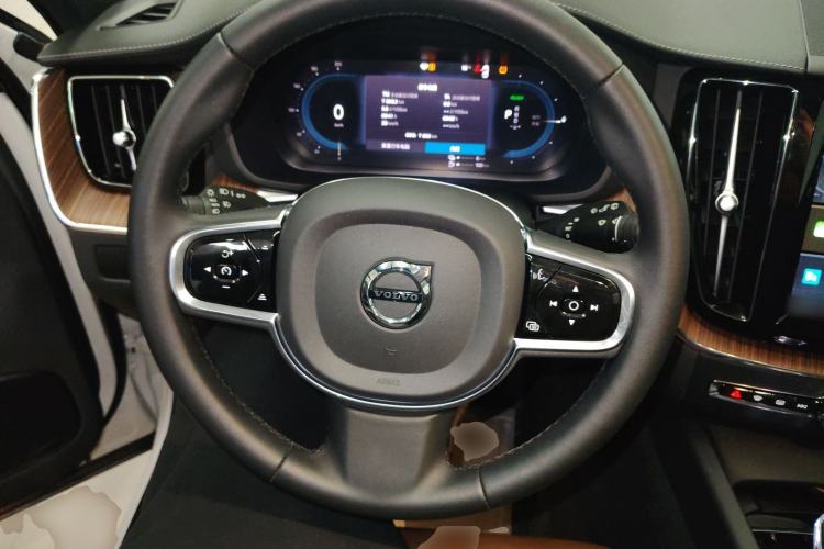 Used Volvo XC60 New Energy 2023 T8 Plug-in Hybrid Long-Range All-Wheel Drive Smart & Luxurious Enjoyment Edition Steering Wheel