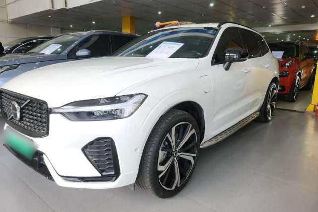 Ojetý Volvo XC60 New Energy 2023 T8 Plug-in Hybrid Long-Range All-Wheel Drive Smart & Sporty Version