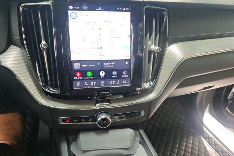 Used Volvo XC60 New Energy 2024 T8 Plug-in Hybrid Long-Range All-Wheel Drive Zhiyuan Polar Night Edition Audio And AC Panel