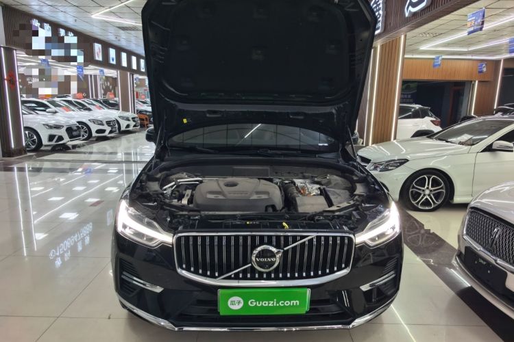 Used Volvo XC60 New Energy 2024 T8 Plug-in Hybrid Long-Range All-Wheel Drive Smart Luxury Edition Engine Bay