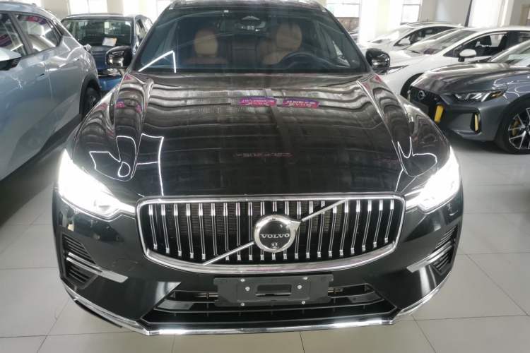Used Volvo XC60 New Energy 2024 T8 Plug-in Hybrid Long-Range All-Wheel Drive Smart Luxury Edition Exterior 1