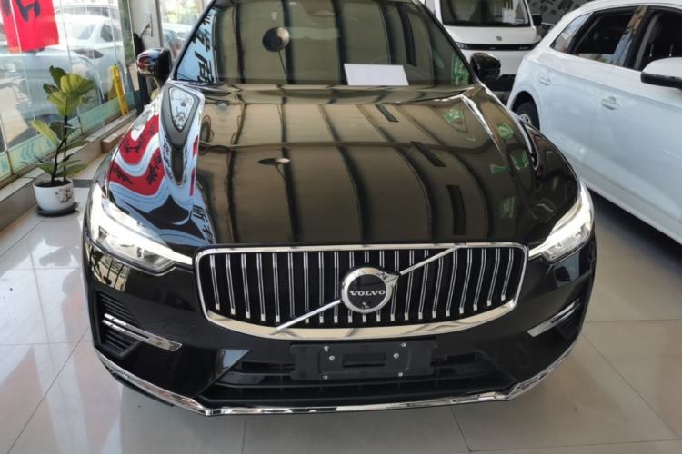 Used Volvo XC60 New Energy 2024 T8 Plug-in Hybrid Long-Range All-Wheel Drive Smart Luxury Edition Front