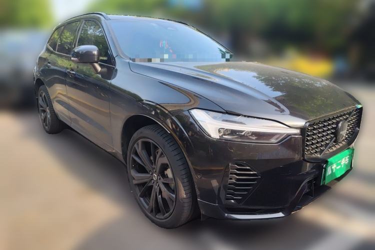 Used Volvo XC60 New Energy 2024 T8 Plug-in Hybrid Long-Range All-Wheel Drive Zhiyuan Polar Night Edition Front Right 45 Deg