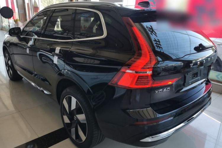 Used Volvo XC60 New Energy 2024 T8 Plug-in Hybrid Long-Range All-Wheel Drive Smart Luxury Edition Rear Left 45 Deg
