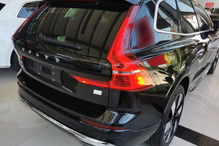Used Volvo XC60 New Energy 2024 T8 Plug-in Hybrid Long-Range All-Wheel Drive Smart Luxury Edition Rear Right 45 Deg