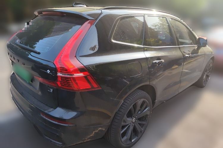 Used Volvo XC60 New Energy 2024 T8 Plug-in Hybrid Long-Range All-Wheel Drive Zhiyuan Polar Night Edition Rear Right 45 Deg