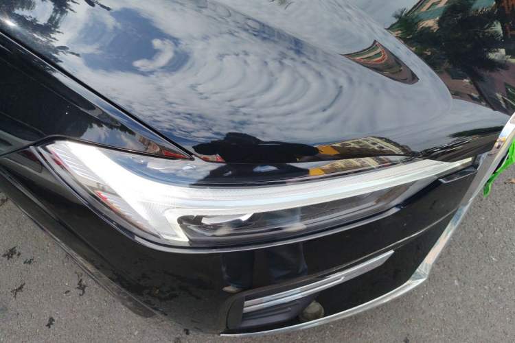 Used Volvo XC60 New Energy 2024 T8 Plug-in Hybrid Long-Range All-Wheel Drive Smart Luxury Edition Right Front Headlight