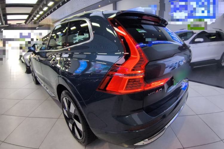 Used Volvo XC60 New Energy 2024 T8 Plug-in Hybrid Long-Range All-Wheel Drive Smart Luxury Edition Exterior 2