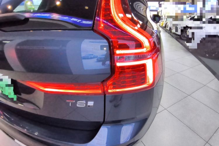 Used Volvo XC60 New Energy 2024 T8 Plug-in Hybrid Long-Range All-Wheel Drive Smart Luxury Edition Exterior 3