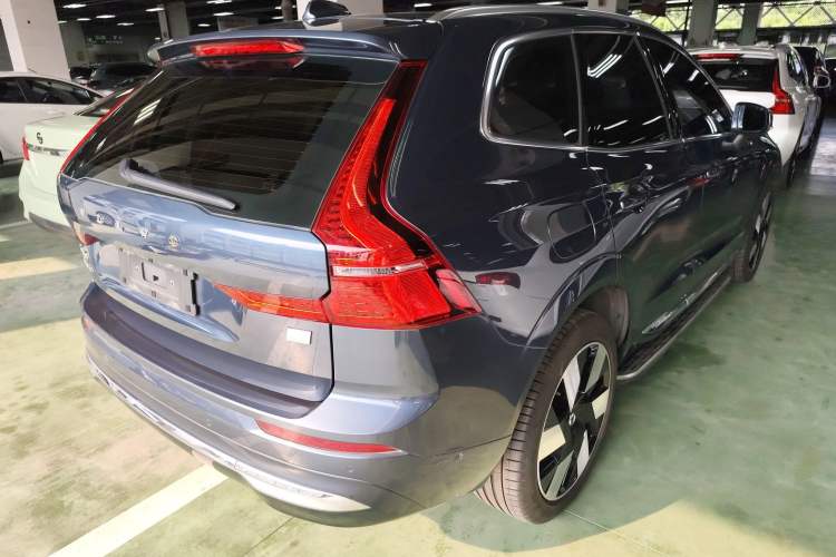 Used Volvo XC60 New Energy 2024 T8 Plug-in Hybrid Long-Range All-Wheel Drive Smart Luxury Edition Exterior 5
