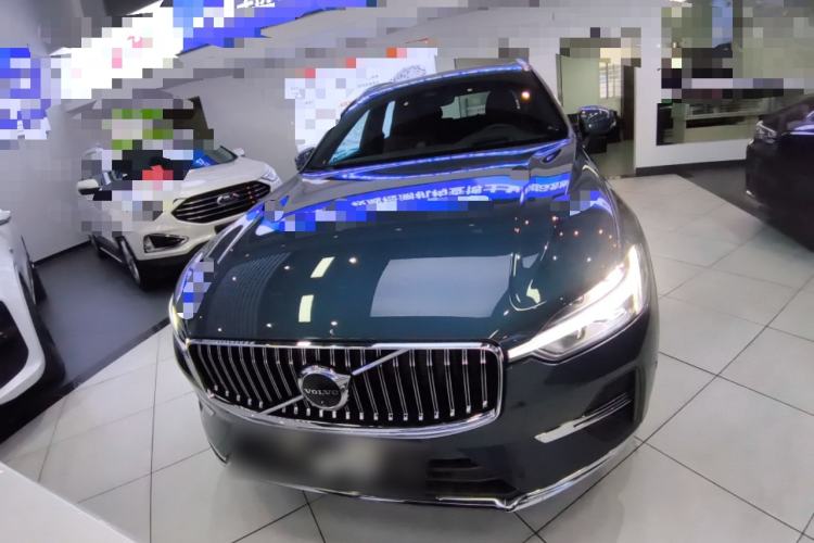 Used Volvo XC60 New Energy 2024 T8 Plug-in Hybrid Long-Range All-Wheel Drive Smart Luxury Edition Front