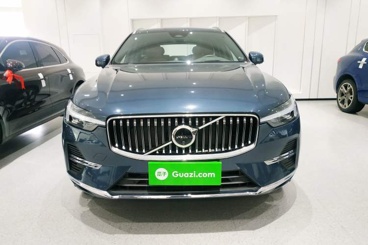 Used Volvo XC60 New Energy 2024 T8 Plug-in Hybrid Long-Range All-Wheel Drive Smart Luxury Edition Front