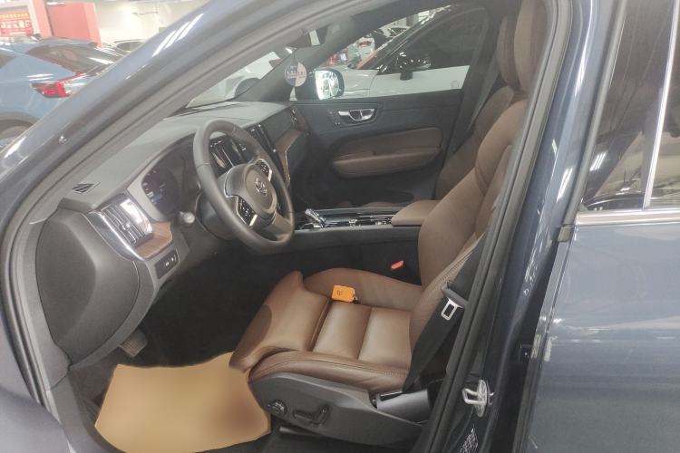 Used Volvo XC60 New Energy 2024 T8 Plug-in Hybrid Long-Range All-Wheel Drive Smart Luxury Edition Left Front Seat