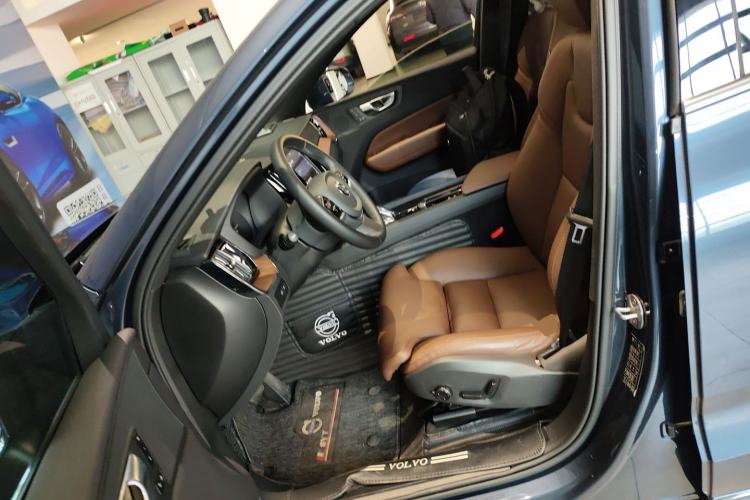 Used Volvo XC60 New Energy 2024 T8 Plug-in Hybrid Long-Range All-Wheel Drive Smart Luxury Edition Left Front Seat