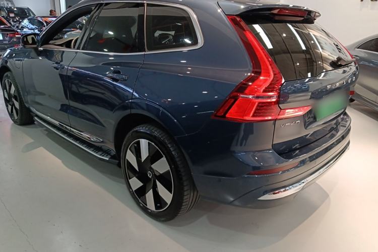 Used Volvo XC60 New Energy 2024 T8 Plug-in Hybrid Long-Range All-Wheel Drive Smart Luxury Edition Left Side