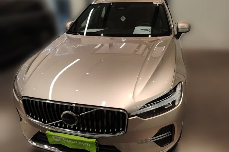 Used Volvo XC60 New Energy 2024 T8 Plug-in Hybrid Long-Range All-Wheel Drive Smart Luxury Edition Front