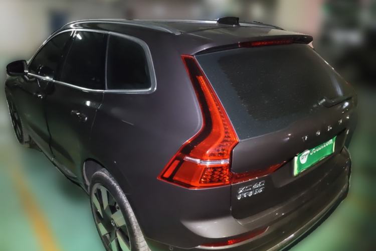 Used Volvo XC60 New Energy 2024 T8 Plug-in Hybrid Long-Range All-Wheel Drive Smart Luxury Edition Rear Left 45 Deg