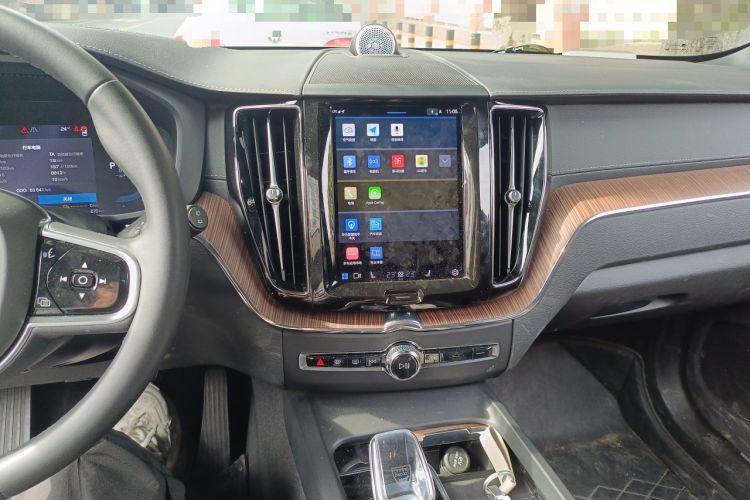 Used Volvo XC60 New Energy 2024 T8 Plug-in Hybrid Long-Range All-Wheel Drive Smart Luxury Edition Audio And AC Panel
