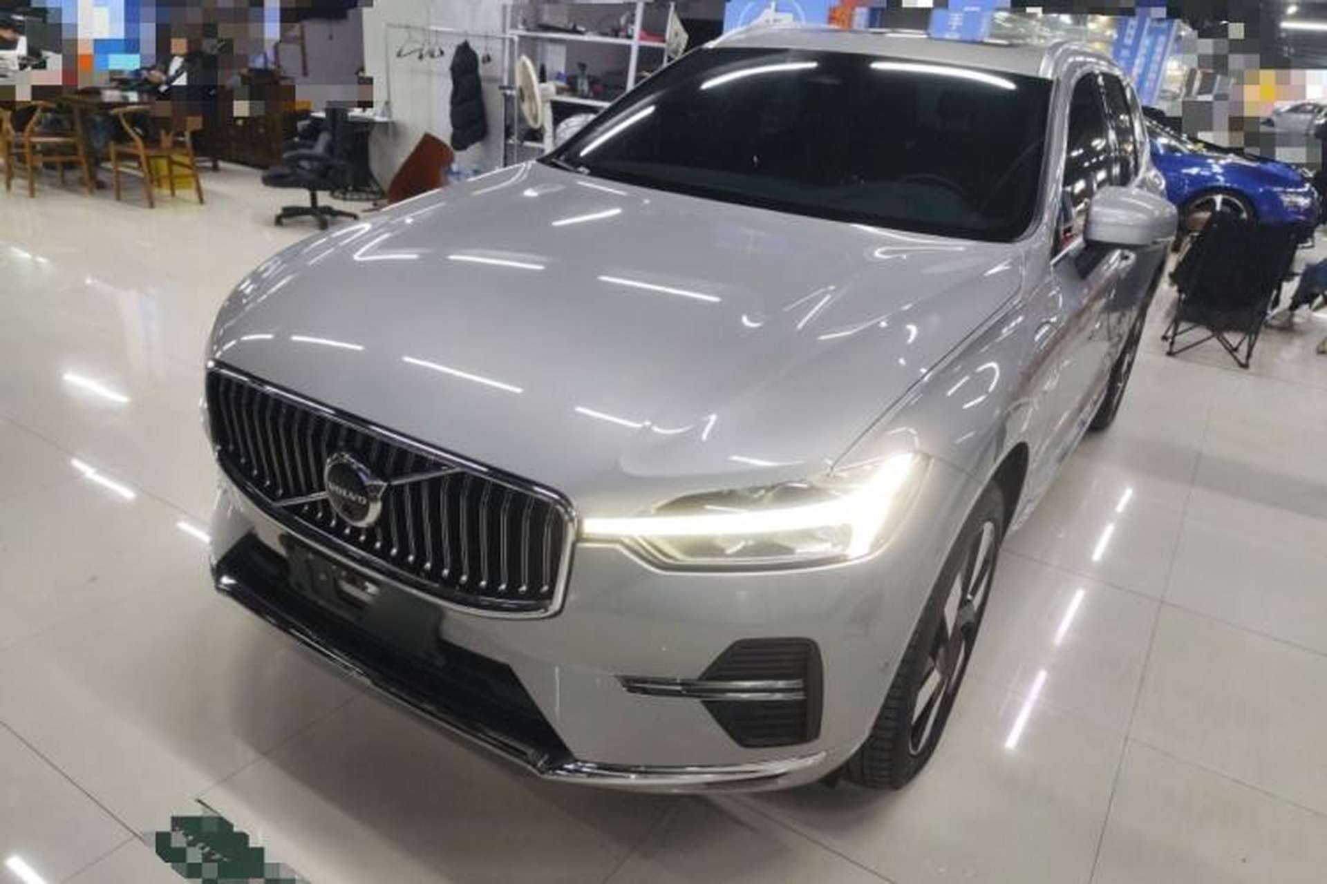 Used Volvo XC60 New Energy 2024 T8 Plug-in Hybrid Long-Range All-Wheel Drive Smart Luxury Edition Front Left 45 Deg