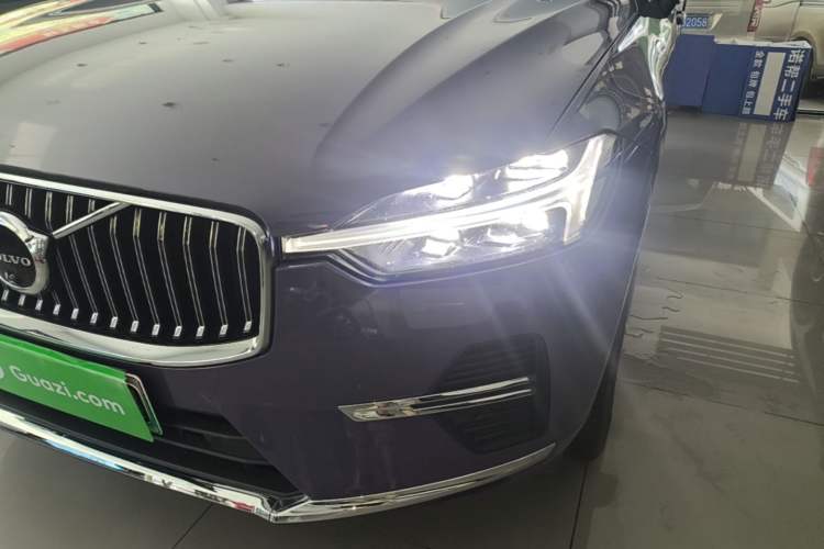 Used Volvo XC60 New Energy 2024 T8 Plug-in Hybrid Long-Range All-Wheel Drive Smart Luxury Edition Left Front Headlight