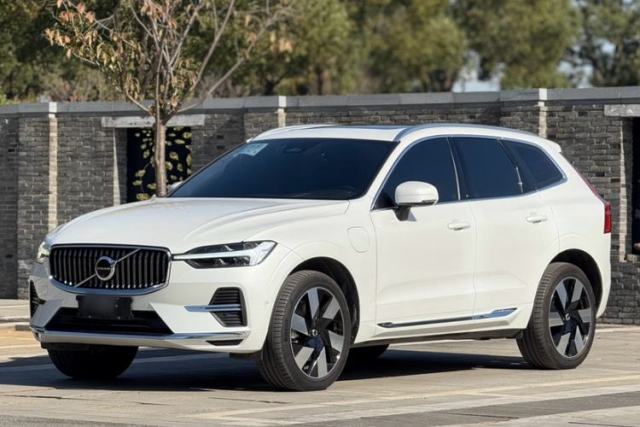 Used Volvo XC60 New Energy 2024 T8 Plug-in Hybrid Long-Range All-Wheel Drive Smart Luxury Edition