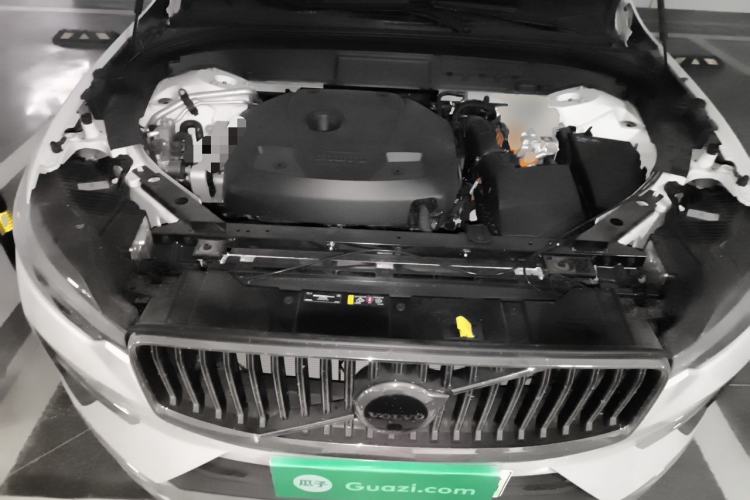 Used Volvo XC60 New Energy 2024 T8 Plug-in Hybrid Long-Range All-Wheel Drive Smart Luxury Edition Engine Bay