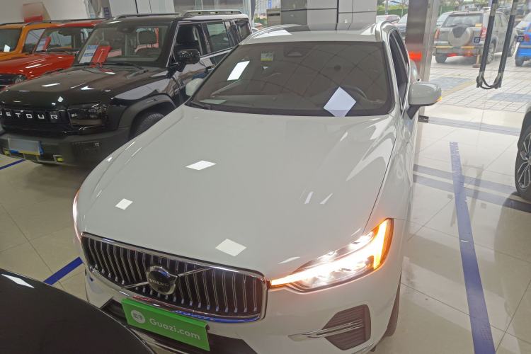 Used Volvo XC60 New Energy 2024 T8 Plug-in Hybrid Long-Range All-Wheel Drive Smart Luxury Edition Exterior 1