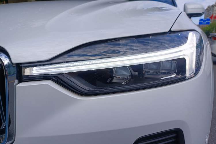 Used Volvo XC60 New Energy 2024 T8 Plug-in Hybrid Long-Range All-Wheel Drive Smart Luxury Edition Exterior 10