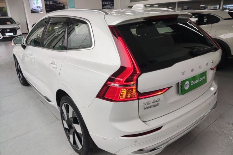Used Volvo XC60 New Energy 2024 T8 Plug-in Hybrid Long-Range All-Wheel Drive Smart Luxury Edition Exterior 2
