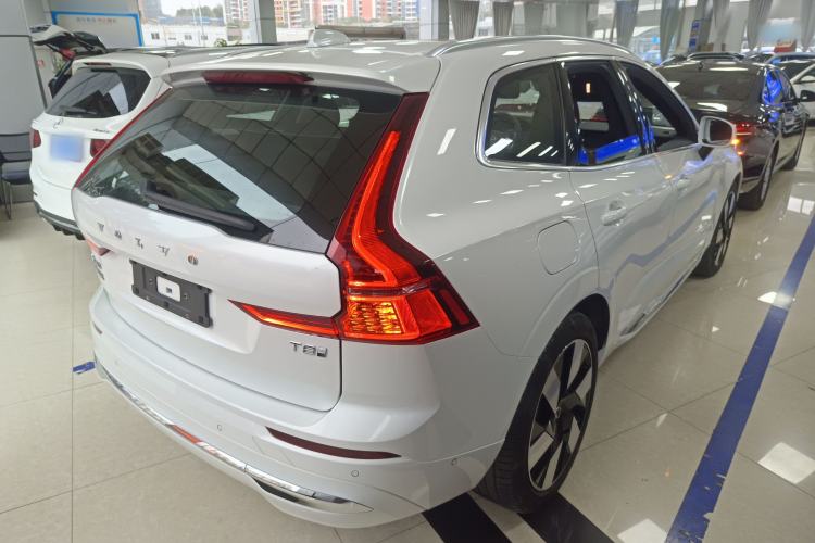 Used Volvo XC60 New Energy 2024 T8 Plug-in Hybrid Long-Range All-Wheel Drive Smart Luxury Edition Exterior 5