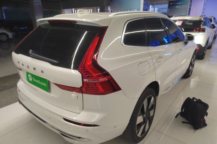 Used Volvo XC60 New Energy 2024 T8 Plug-in Hybrid Long-Range All-Wheel Drive Smart Luxury Edition Exterior 5