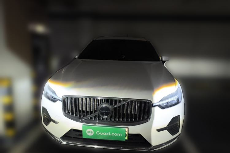Used Volvo XC60 New Energy 2024 T8 Plug-in Hybrid Long-Range All-Wheel Drive Smart Luxury Edition Front