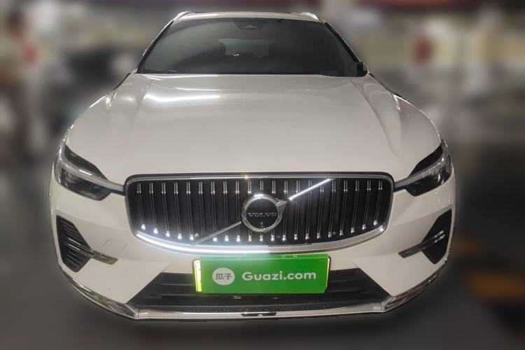 Used Volvo XC60 New Energy 2024 T8 Plug-in Hybrid Long-Range All-Wheel Drive Smart Luxury Edition Front