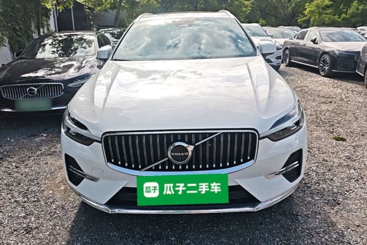 Used Volvo XC60 New Energy 2024 T8 Plug-in Hybrid Long-Range All-Wheel Drive Smart Luxury Edition Front