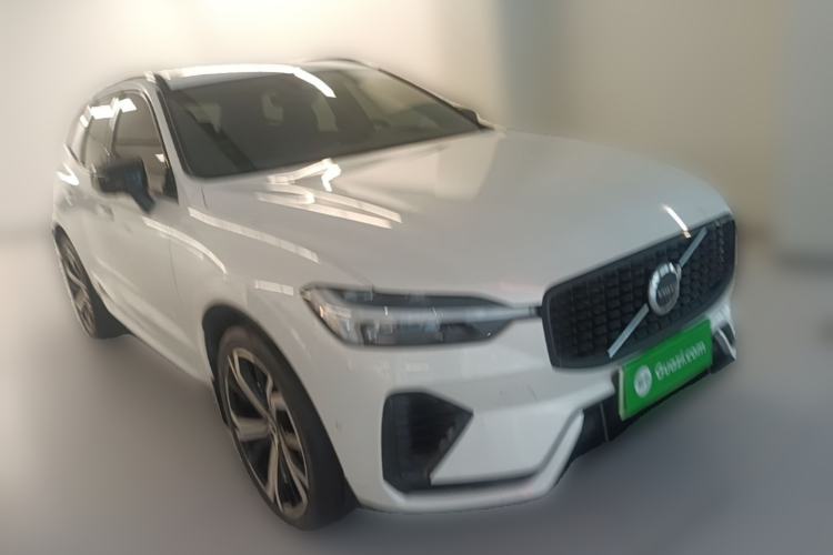 Used Volvo XC60 New Energy 2024 T8 Plug-in Hybrid Long-Range All-Wheel Drive Smart & Sporty Edition Front Right 45 Deg